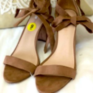 Suede Heels w/wrap